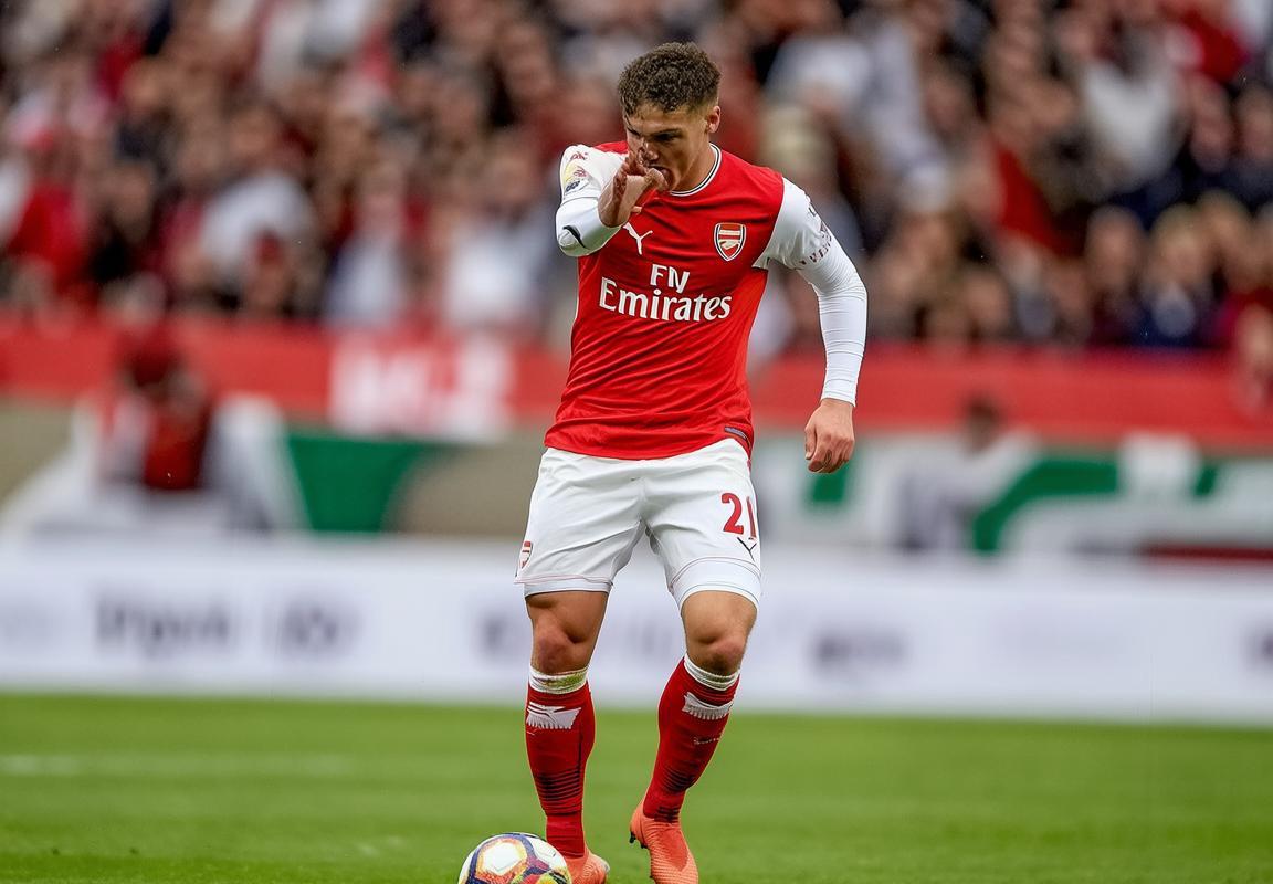 阿森纳续约卡希尔：中场核心续约助力球队崛起